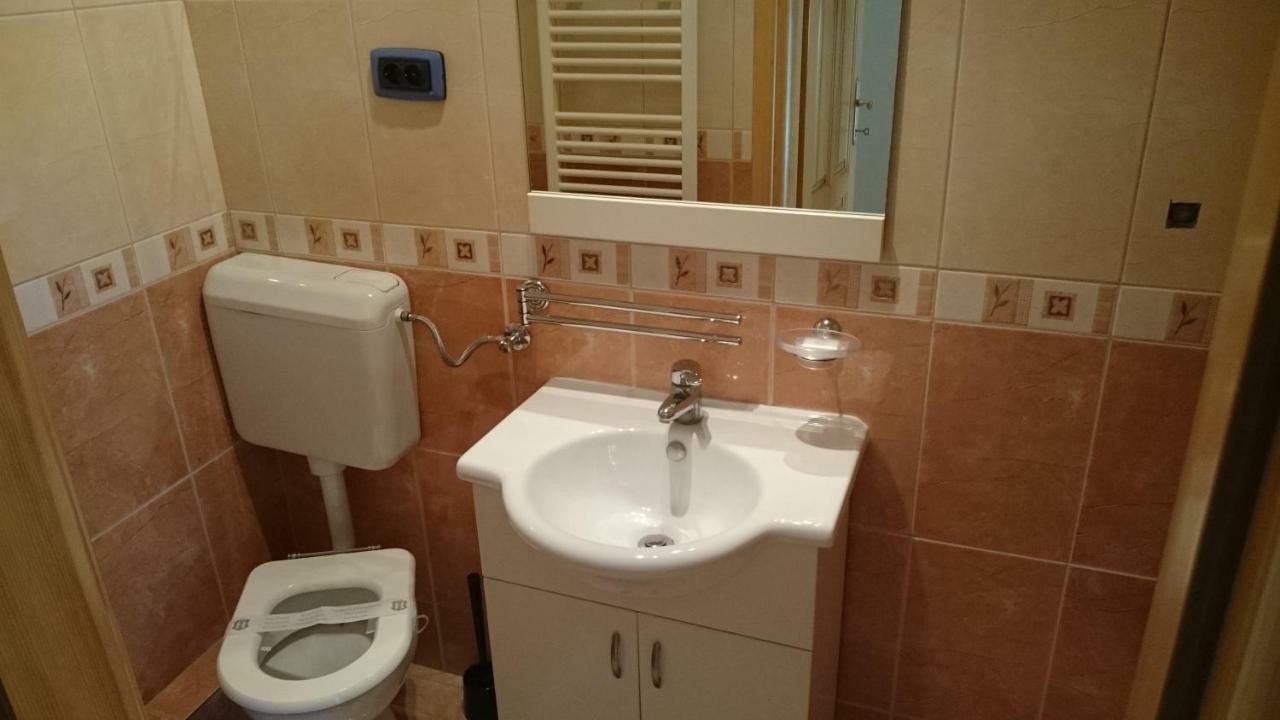 Apartment Kosic Zgaljic Kültér fotó